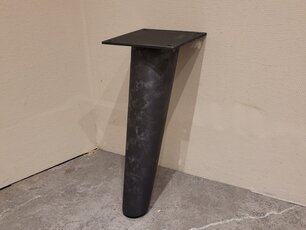 Couchtischbein aus Metall