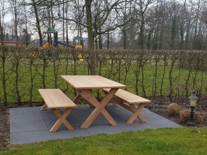 Picknickgarnitur für 8 Personen, 240 cm – BARI