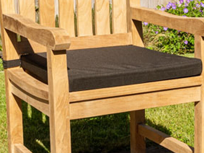 Teak Gartenset Verona 250 mit 6 Stapelstühlen