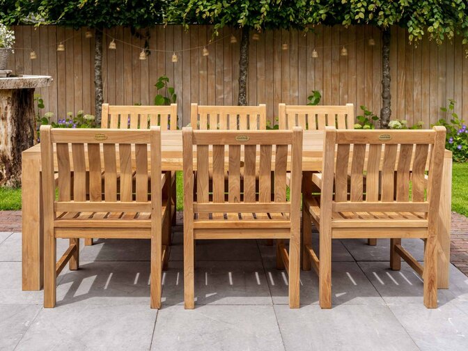 Teak-Gartenset Napoli 240 cm mit Stapelstühlen