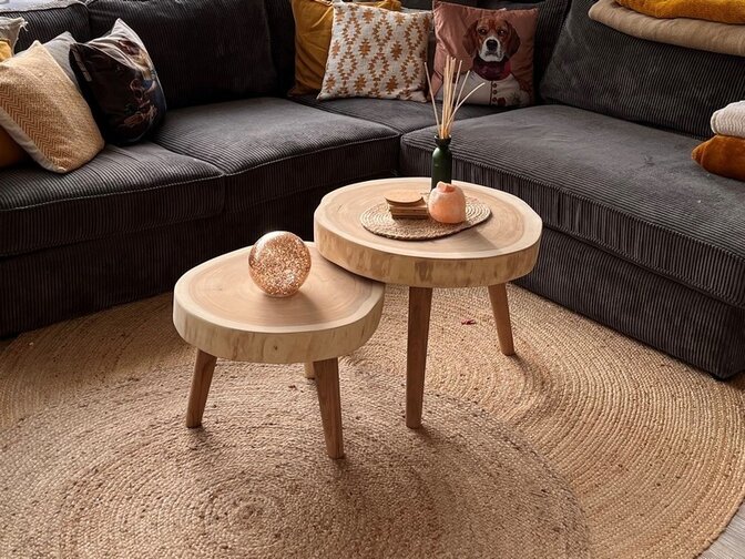 Couchtisch 50 x 35 cm auf 3 Beinen