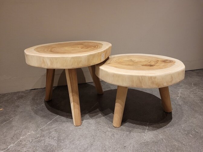 Couchtisch 50 x 35 cm auf 3 Beinen