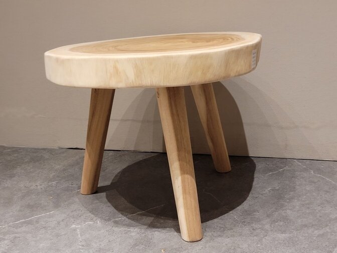 Salontafel 60x45cm op 3poot