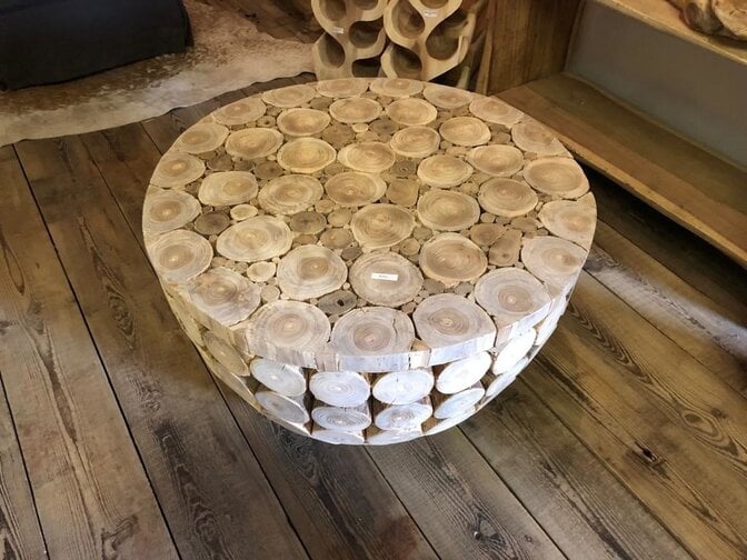 Runder Couchtisch 80 x 40 cm – Teakholzstämme