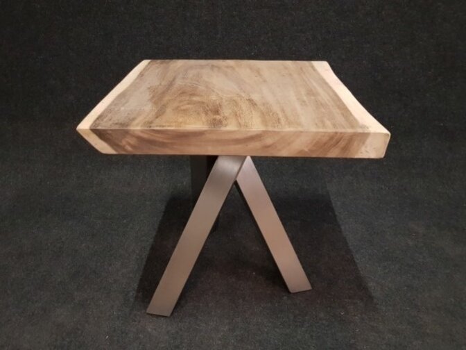 Baumstamm-Tisch quadratisch 70x70x7 cm – lose Platte