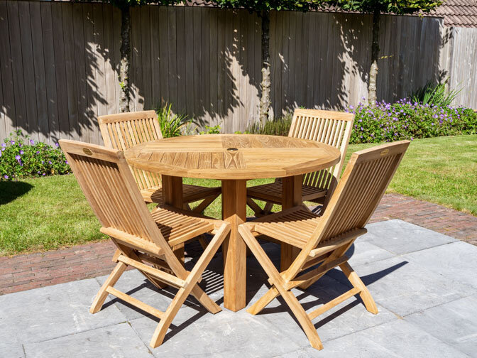Teak-Gartenmöbelgarnitur Toscane 115 mit 4 Klappstühlen Alba