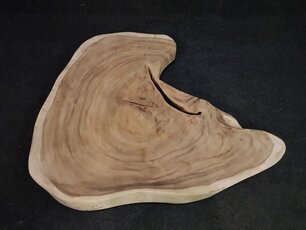 Suar-Baumstammtischplatte 140/160 cm CA58-1020