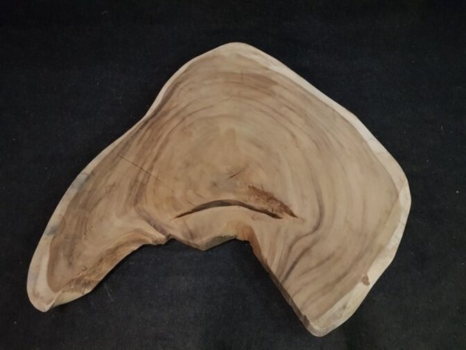 Suar-Baumstammtischplatte 140/165 cm CA53-1020