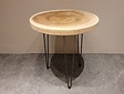 Runder Couchtisch mit Hairpins & Baumstamm-Tischplatte 70x75 cm