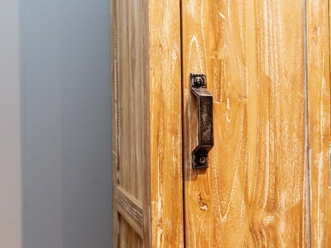 Badschrank 40x32x200cm - White Wash - 1 Tür