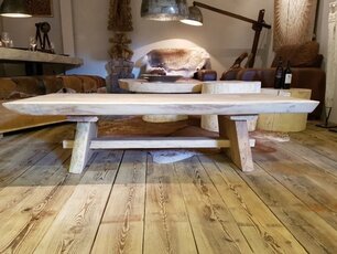 Holz-Tischgestell für Baumstamm-Couchtisch
