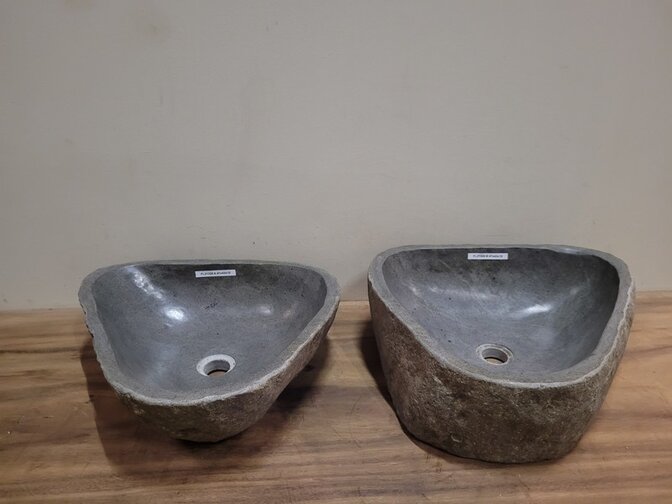 2 Flusssteinwaschbecken 47x43x15cm FL21324