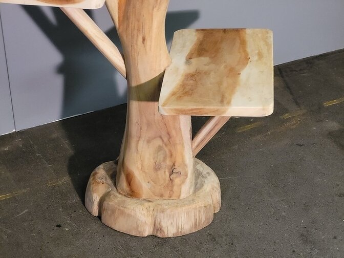 Kratzbaum oder Etagere aus Suarholz 150 cm