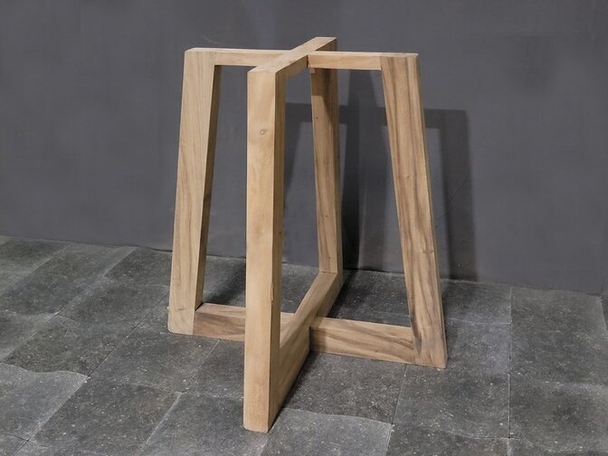 Pyramiden-Bartischgestell - Hartholz