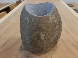 Natuurstenen vaas