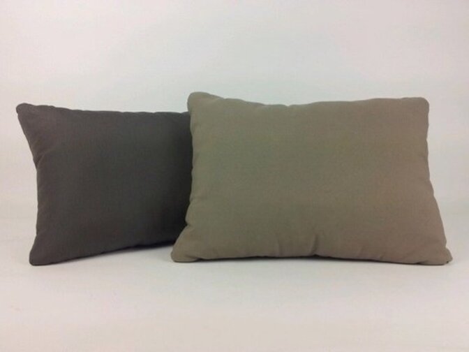 Rechteckiges Kissen – Grau