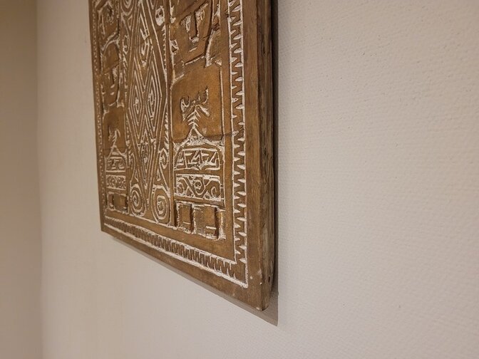 Wandpaneel mit Schnitzerei 54x48x3cm