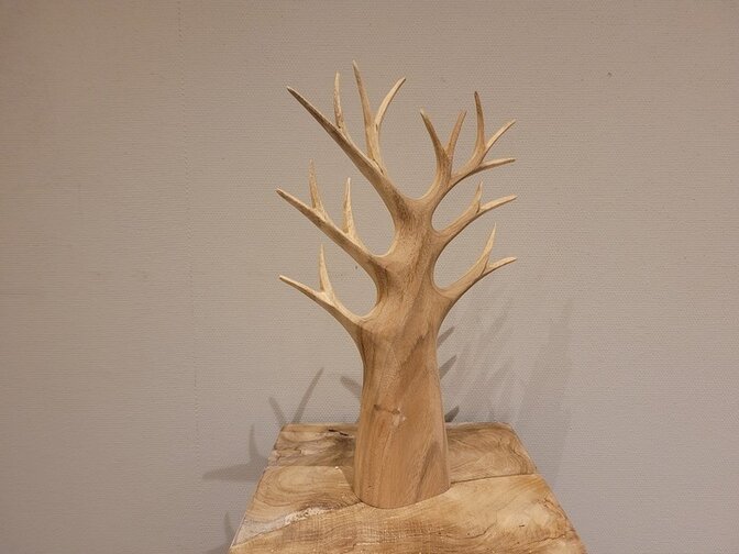 Schmuckhalter aus Holz – mittel – 27 x 40 x 7 cm