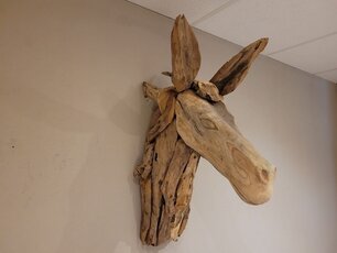 Pferdekopf aus rustikalem Wurzelholz - L