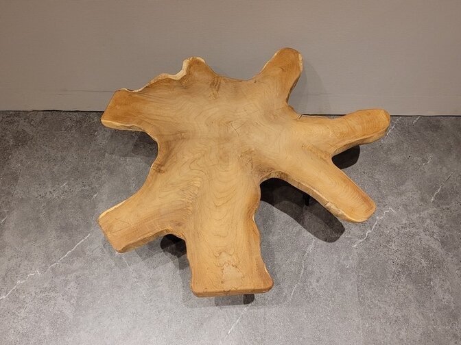 Couchtisch auf Beinen 88 x 79 x 40 cm AR2366-11