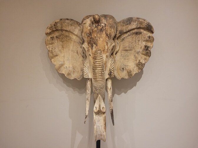 Elefantenkopf auf Ständer – XXL