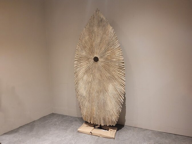 Einzigartige Deko-Wandplatte auf Ständer – 95 x 215 cm