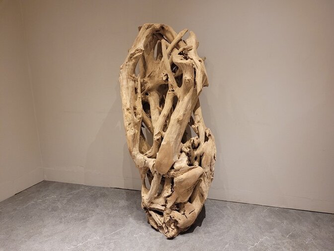 Teakholz-Skulptur 60x60x150 cm