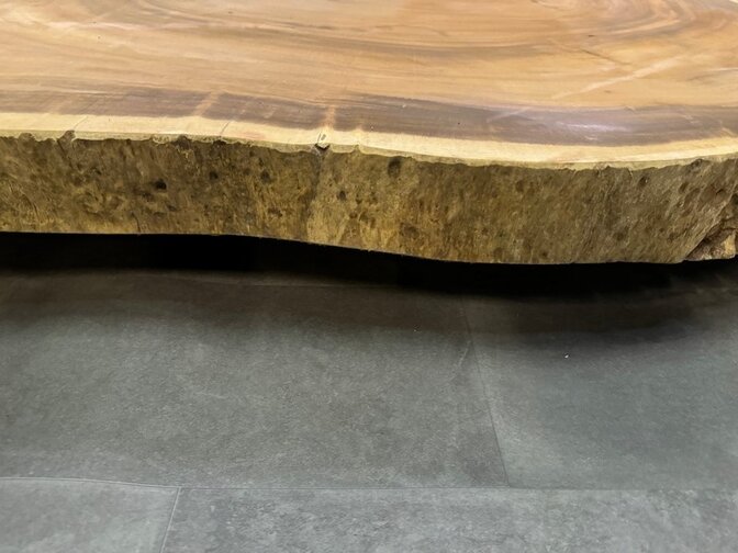 Runde Baumstammtischplatte 175/195 cm CA02-124