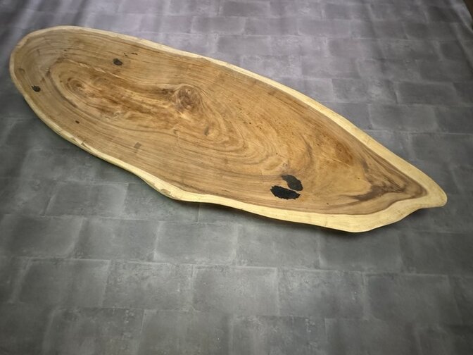 Ovale Suar-Baumstammtischplatte 110 x 325 cm CA03-224
