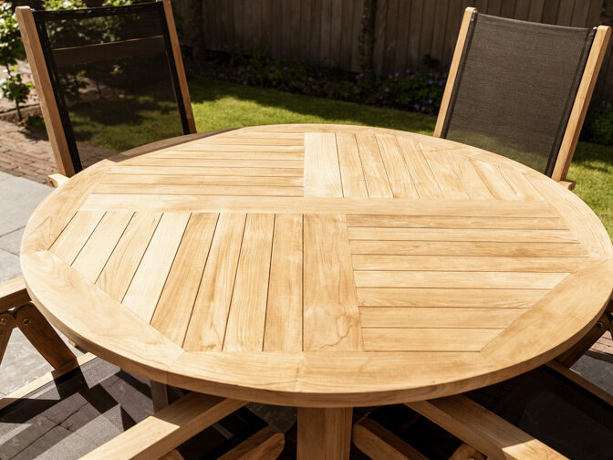 Gartenset Toscane 135 mit 4 klappbaren Gartenstühlen