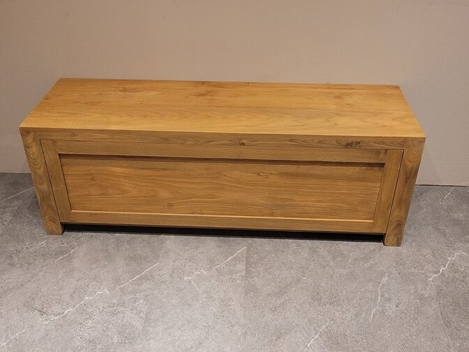 Teak-Schuhschrank 130 cm – Natur