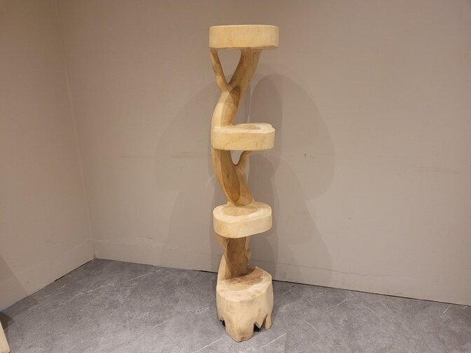 Robuste Suarwood-Etagere 140cm – 4 Ablagen