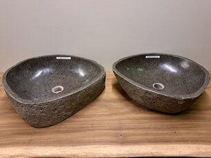 2 Flusssteinwaschbecken – 55x47x15 cm – FL22855