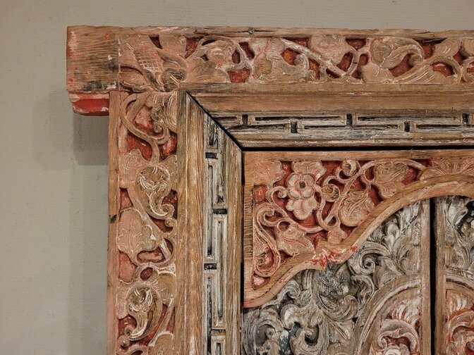 Altes Fenster mit Rahmen – 75 x 90 x 9 cm