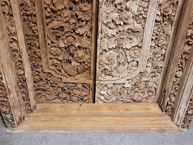 Alte indonesische Tür mit Rahmen – 94 x 185 x 14 cm