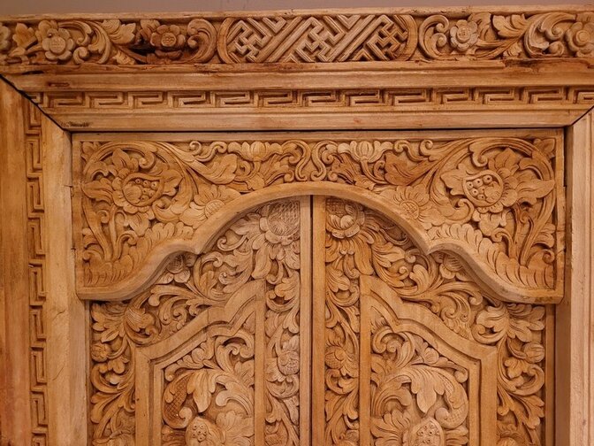 Tür mit Rahmen – Holzschnitzerei – 100 x 200 cm