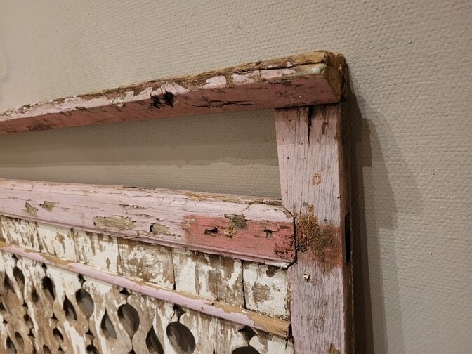 Alter Holzrahmen rosa – 130 x 70 cm – Heimdekoration