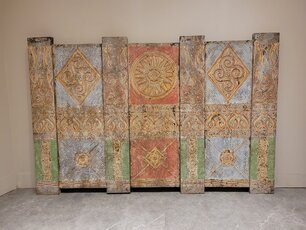 Wanddekoration mit Holzschnitzerei 200 x 130 cm – TA24102-01