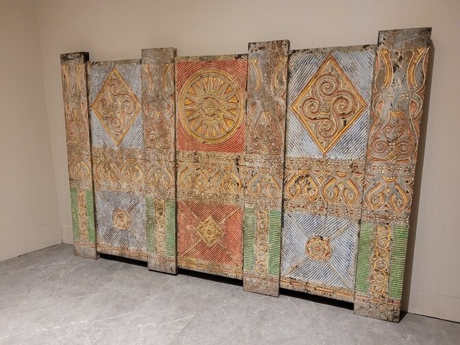 Wanddekoration mit Holzschnitzerei 200 x 130 cm – TA24102-01