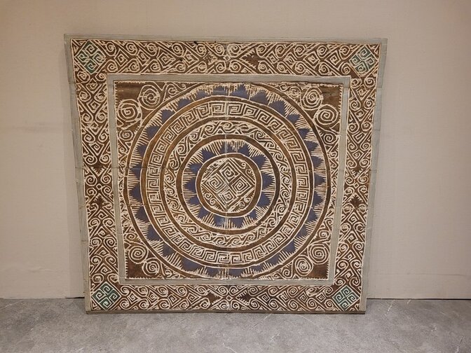 Wanddekoration mit Holzschnitzereien  100 x 100 cm