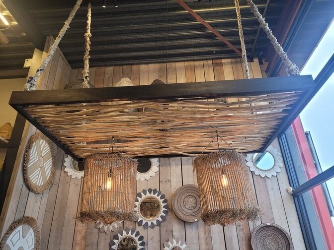 Holzrahmen mit Ästen für Deckendekoration – 150 x 250 cm