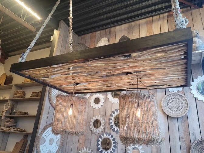 Holzrahmen mit Ästen für Deckendekoration – 150 x 250 cm