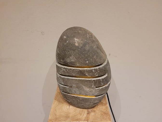 Natursteinlampe – 40 cm hoch