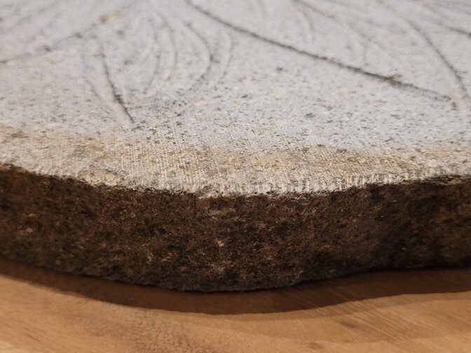 Naturstein-Trittsteine mit Blumenmotiv +/- 55x40cm