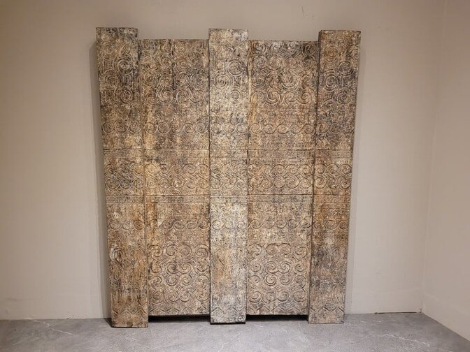 Wandpaneel mit Holzschnitzerei 145x170x10cm
