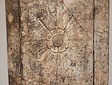 Wanddekoration mit Holzschnitzerei – 75 x 160 x 4 cm