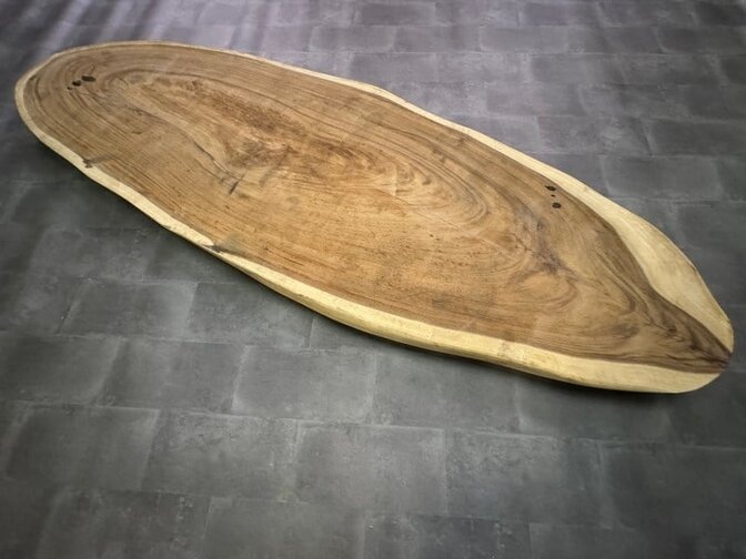 Ovale Baumstammtischplatte 105 x 325 cm CA01-224