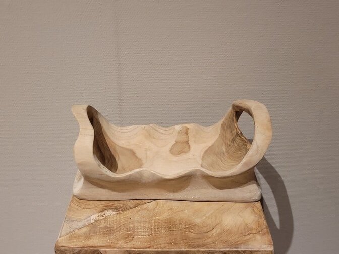 Holzschale mit Griffen – 30 x 18 x 14 cm