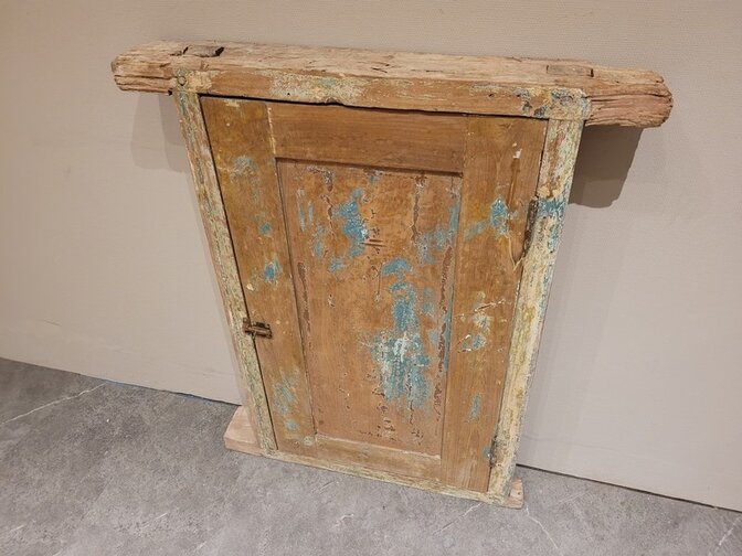 Alter indonesischer Fensterrahmen mit Fensterladen – 80 x 100 x 9 cm