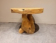Runder Couchtisch 60 x 45 cm - Teakholz aus Wurzelholz